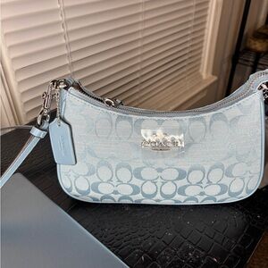 Coach Light Blue Signature crossbody Bag